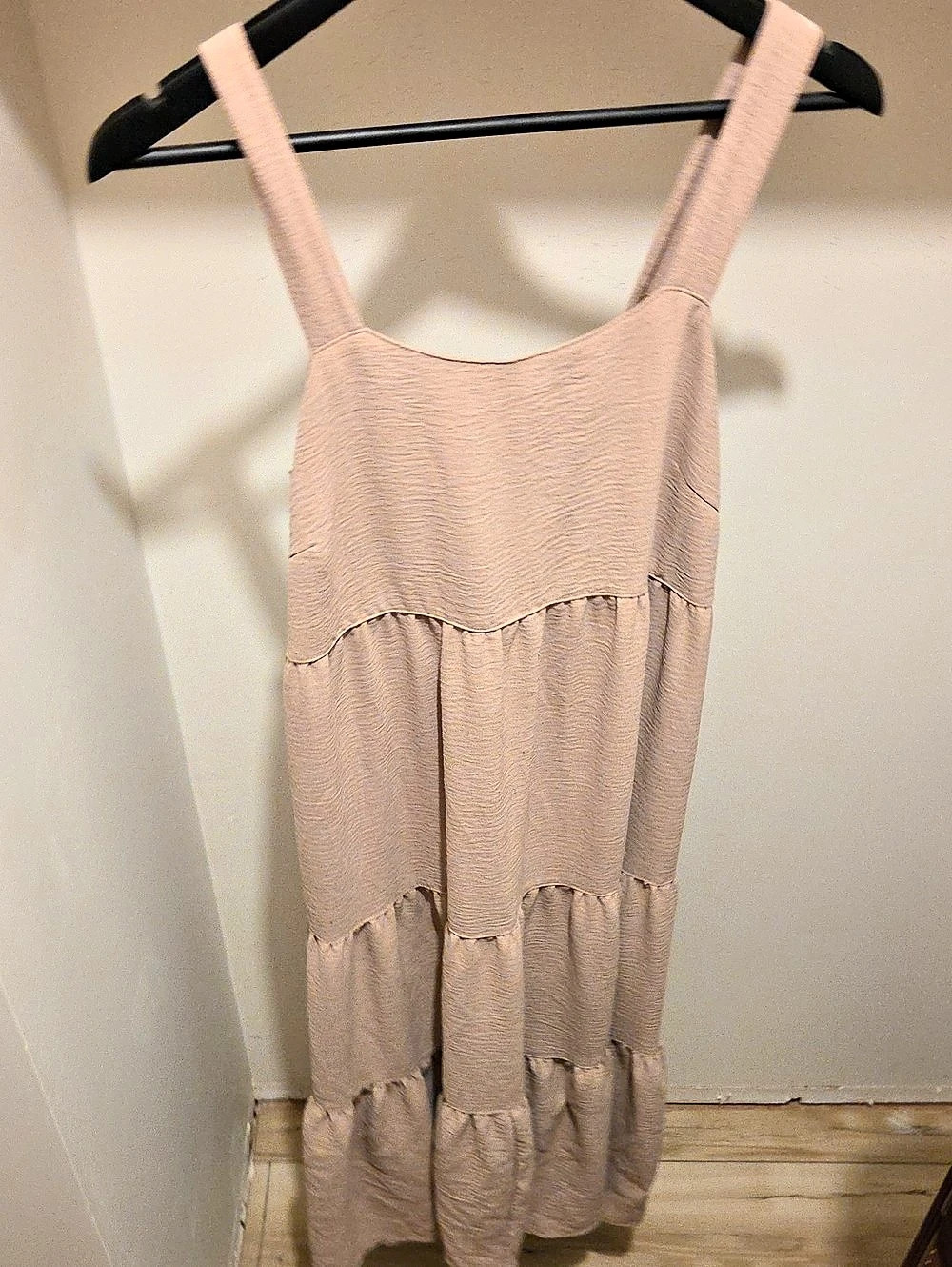 black bow Tiered Maxi Dress in Pink Size Medium